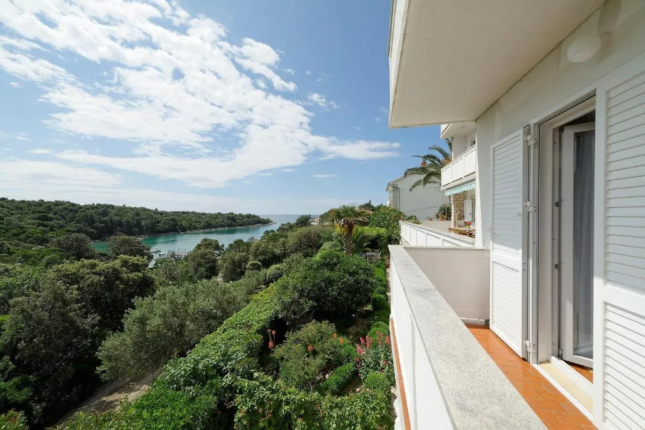 Πανσιόν App&Rooms Anica Kampor